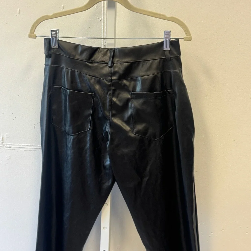 Love Faux Leather Black Tapered High Rise Pants‎ Women's Large Moto Streetwear